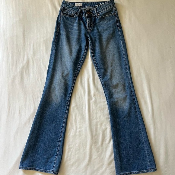 Medium Washed Denim Blue “perfect boot” Gap Jeans - Picture 6 of 7